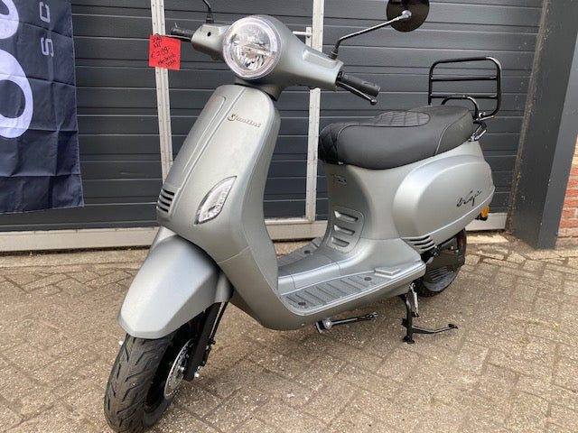 Santini Capri Met Bosch E-Motor